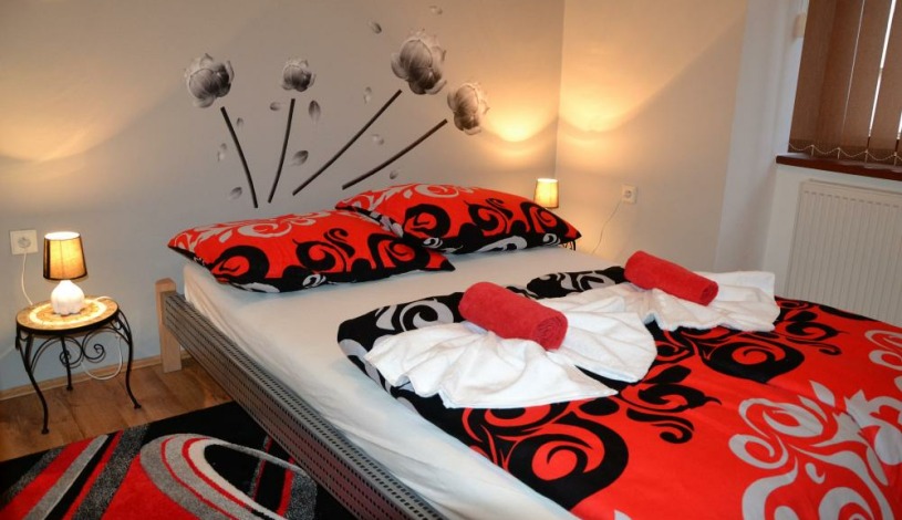 Penzion Excalibur Moravská Třebová - Dvoulůžkový - manželská postel